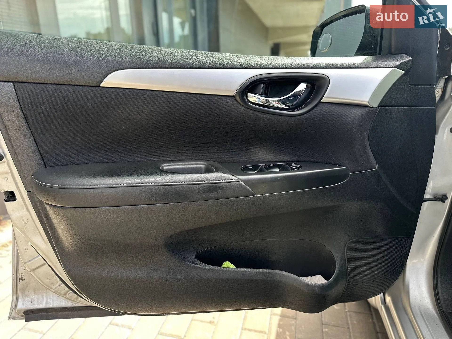 2016 Nissan Sentra - мініатюра 9