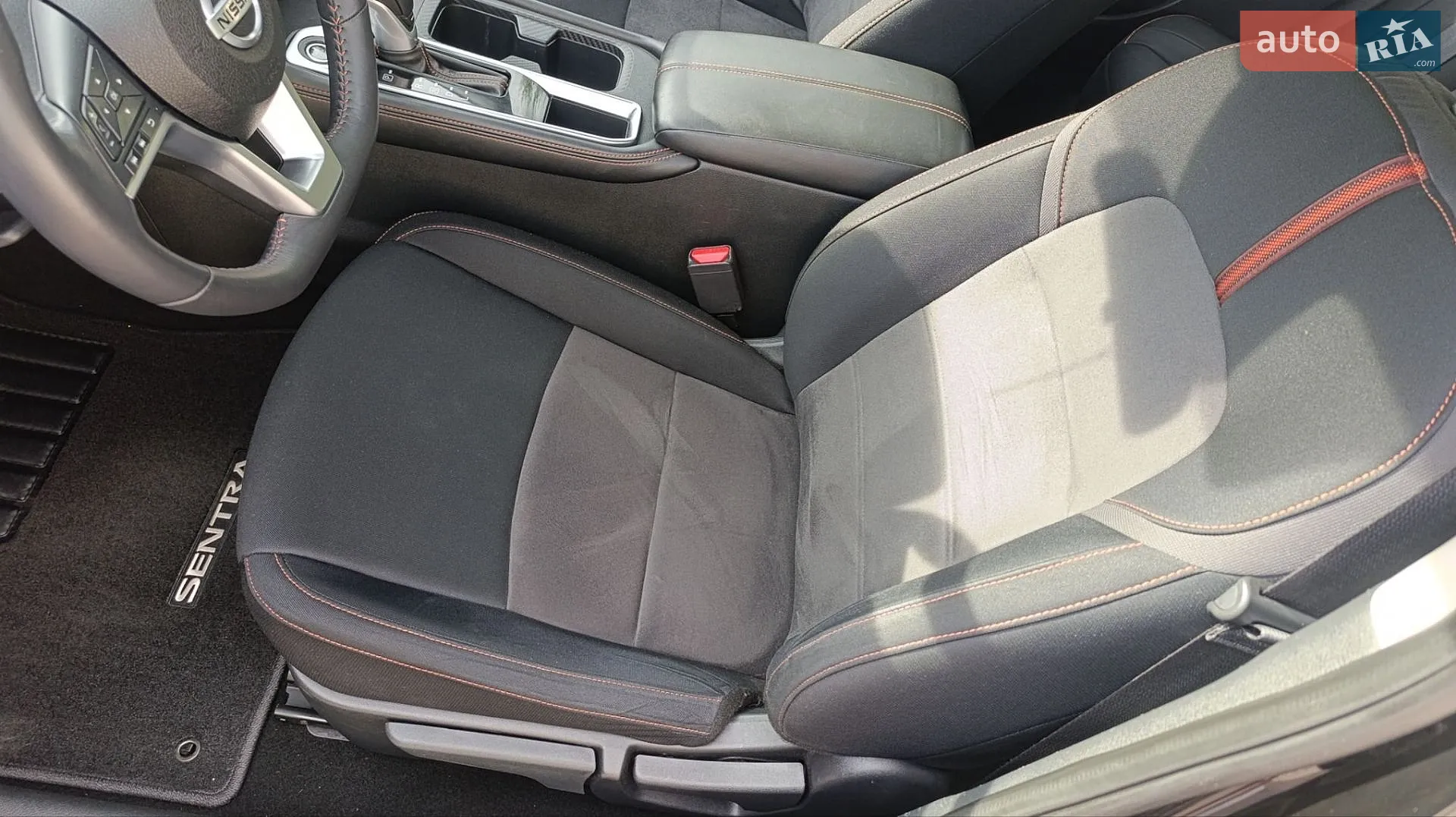 2021 Nissan Sentra - мініатюра 21