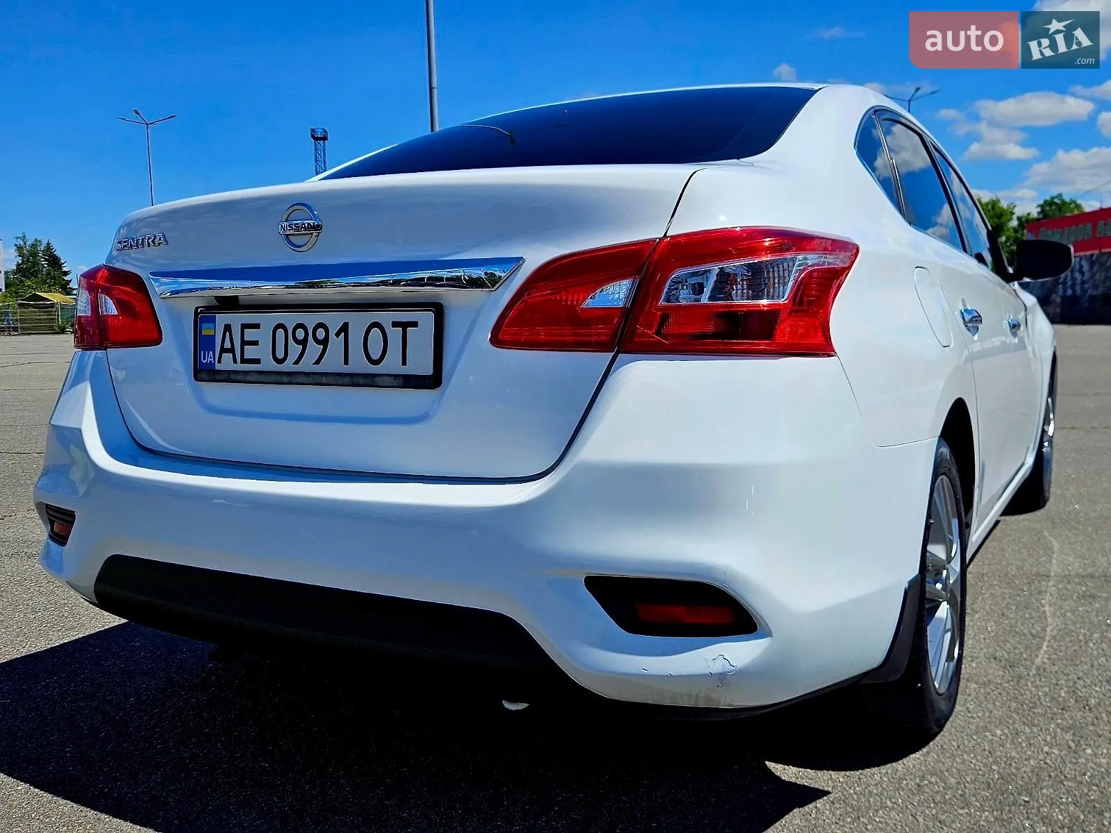 2017 Nissan Sentra - мініатюра 11