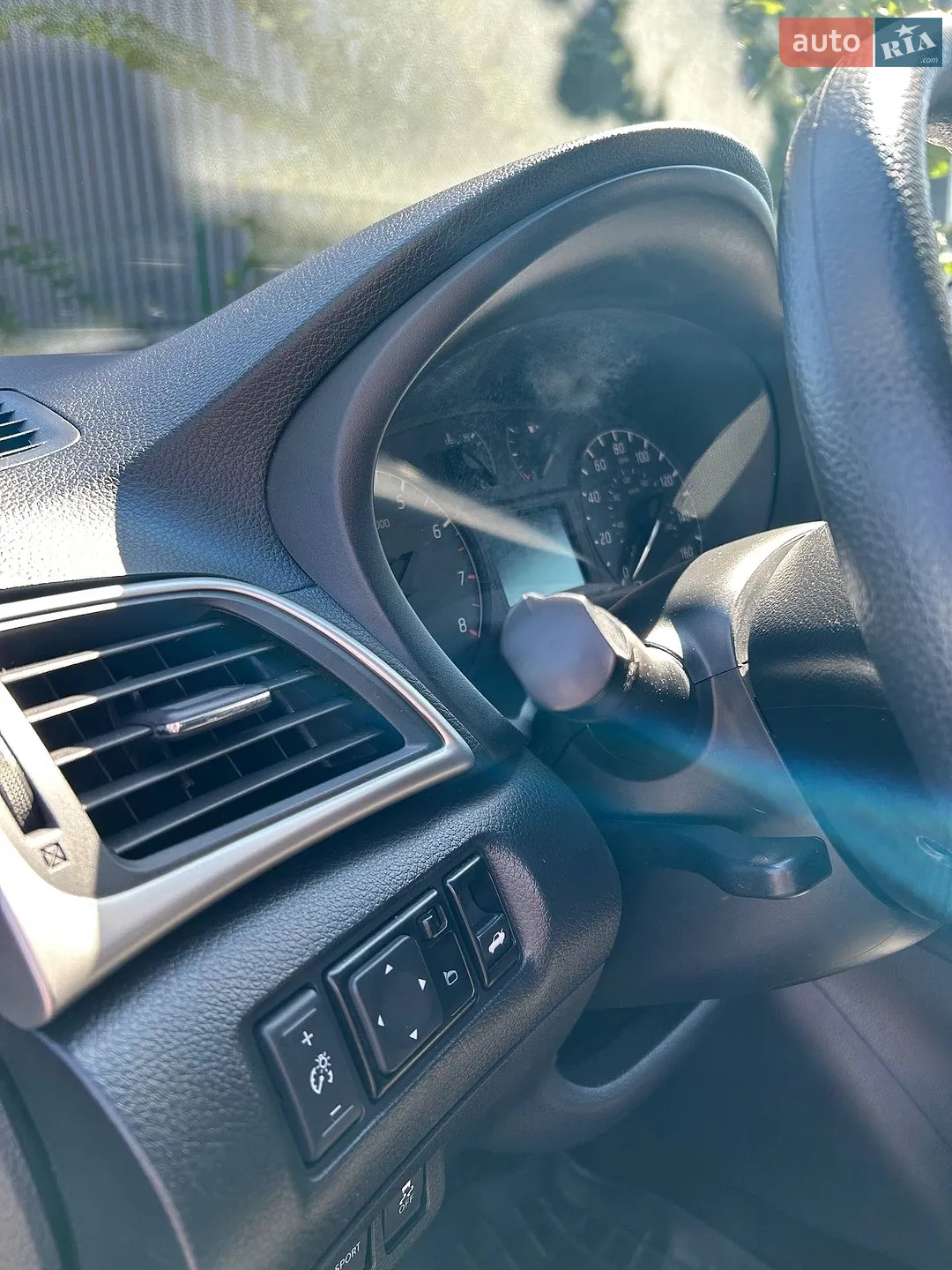 2017 Nissan Sentra - мініатюра 9