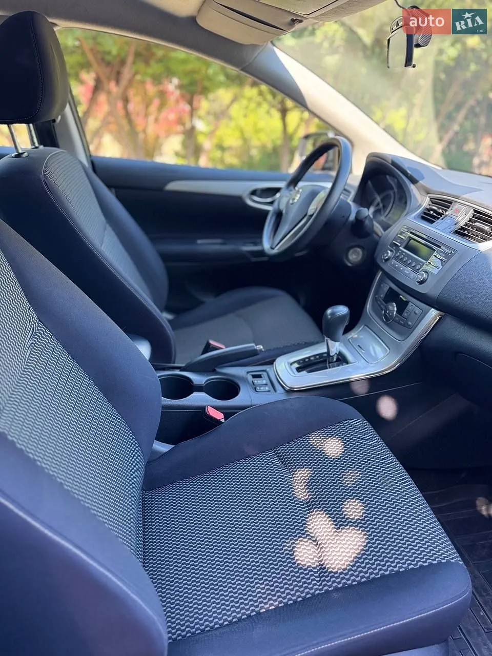 2015 Nissan Sentra - мініатюра 13