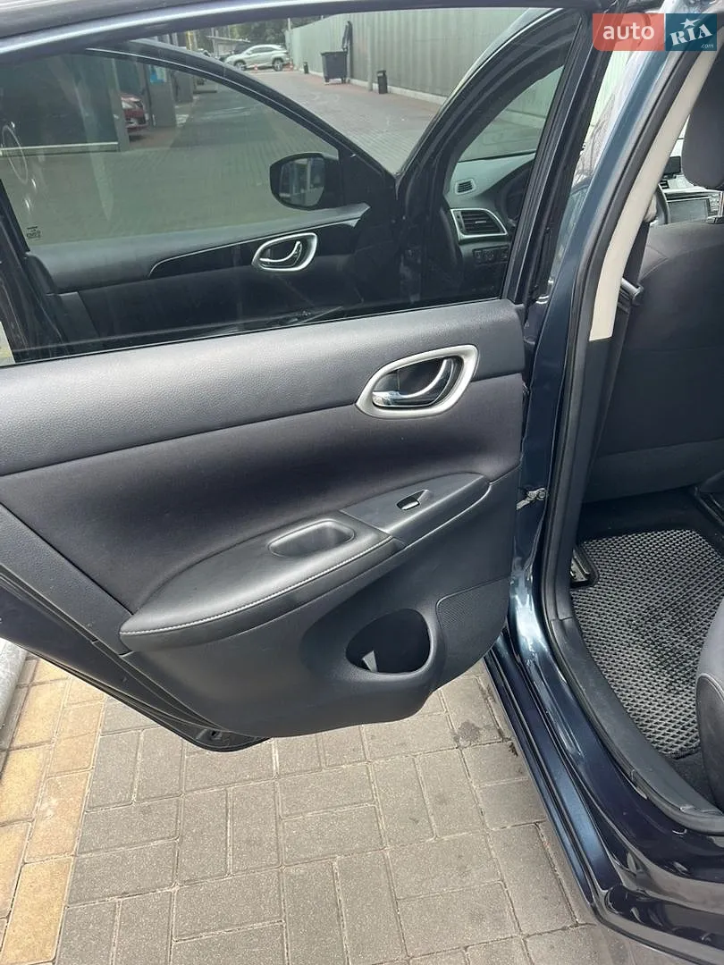 2016 Nissan Sentra - мініатюра 18