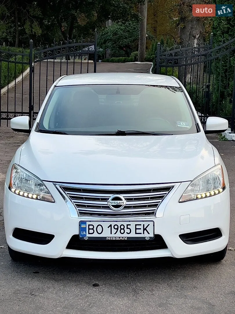 2013 Nissan Sentra - фото 1