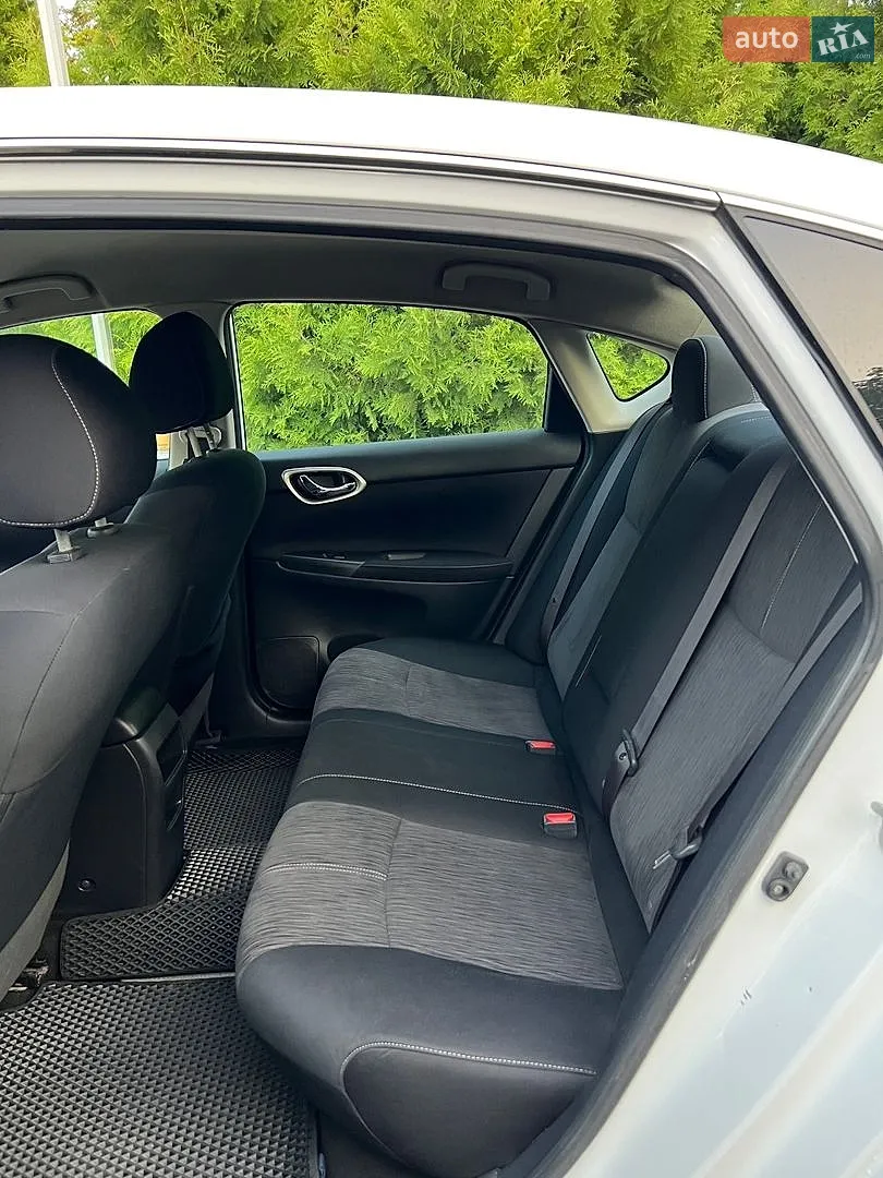 2013 Nissan Sentra - мініатюра 18