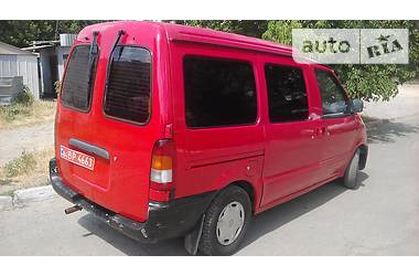 Минивэн Nissan Serena 1998 в 