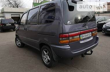 Минивэн Nissan Serena 1987 в Одессе