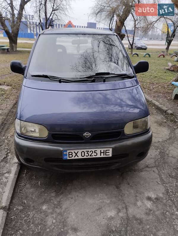 Мінівен Nissan Serena 1999 в Кам'янець-Подільському фото 7 Мінівен Nissan Serena 1999 в Кам'янець-Подільському