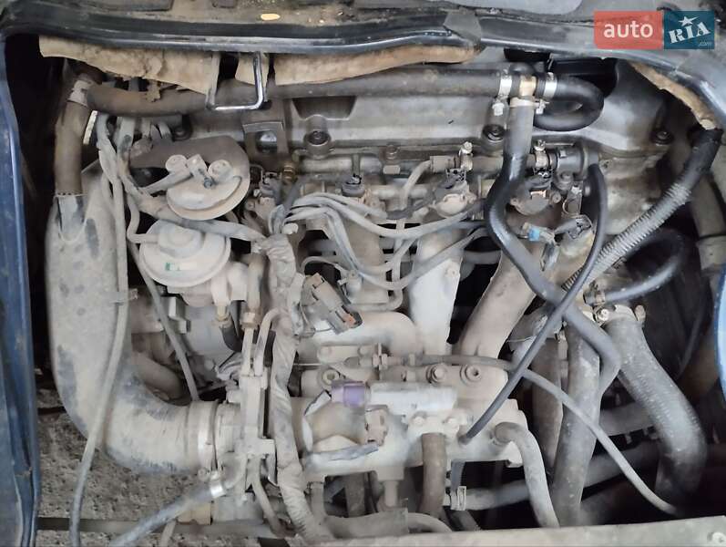 Мінівен Nissan Serena 1999 в Кам'янець-Подільському фото 20 Мінівен Nissan Serena 1999 в Кам'янець-Подільському