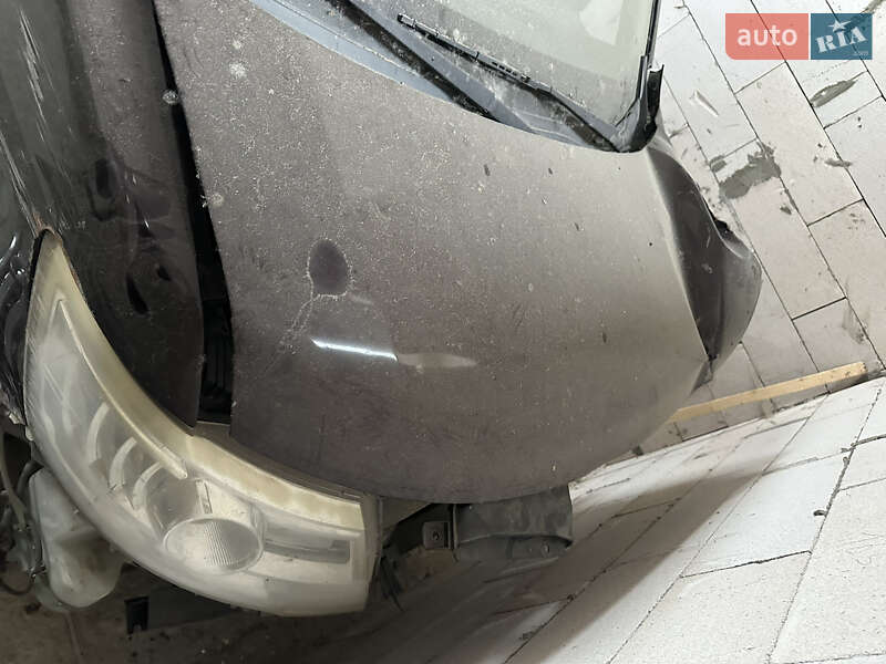 Минивэн Nissan Serena 2009 в Болехове