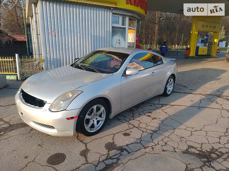 Купе Nissan Skyline 2003 в 
