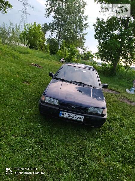 Седан Nissan Sunny 1992 в Харькове