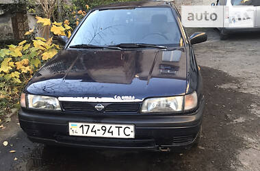 Хэтчбек Nissan Sunny 1994 в Львове