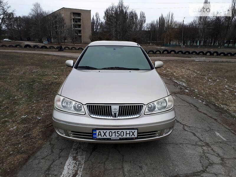 Седан Nissan Sunny 2004 в Лозовой