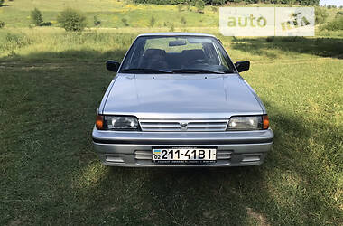 Седан Nissan Sunny 1990 в Дунаевцах