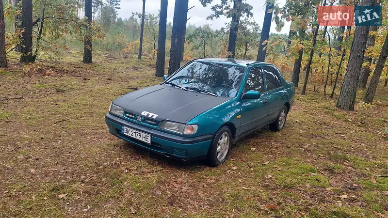 Седан Nissan Sunny 1994 в 