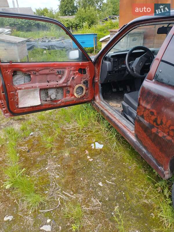 Хэтчбек Nissan Sunny 1988 в Шепетовке