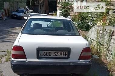 Седан Nissan Sunny 1993 в Днепре