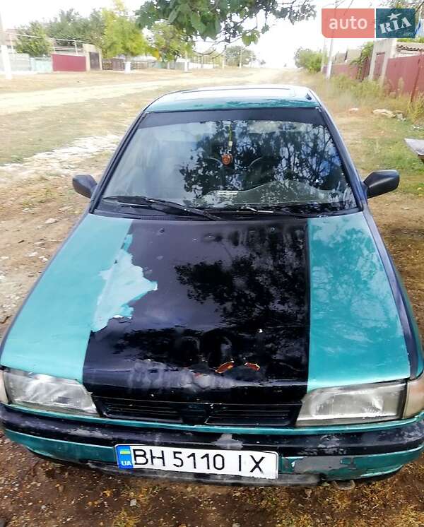 Седан Nissan Sunny 1995 в 