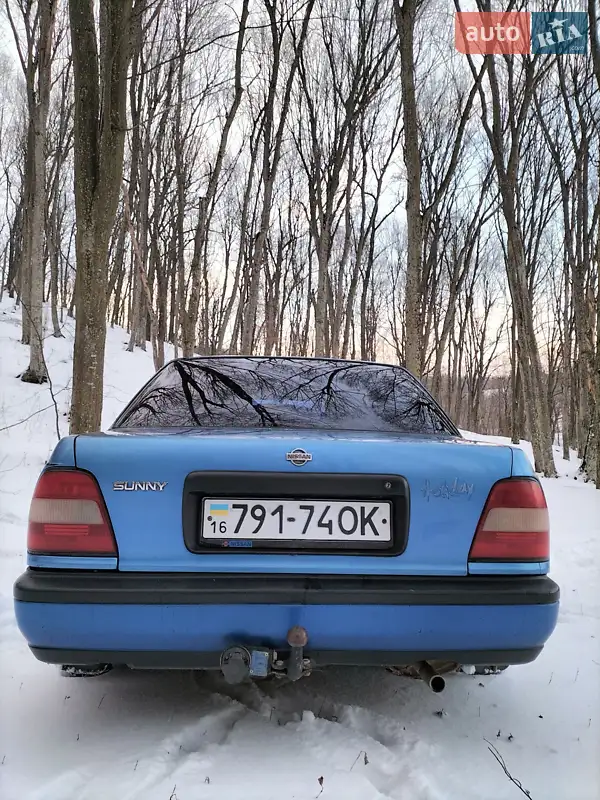Nissan Sunny 1995