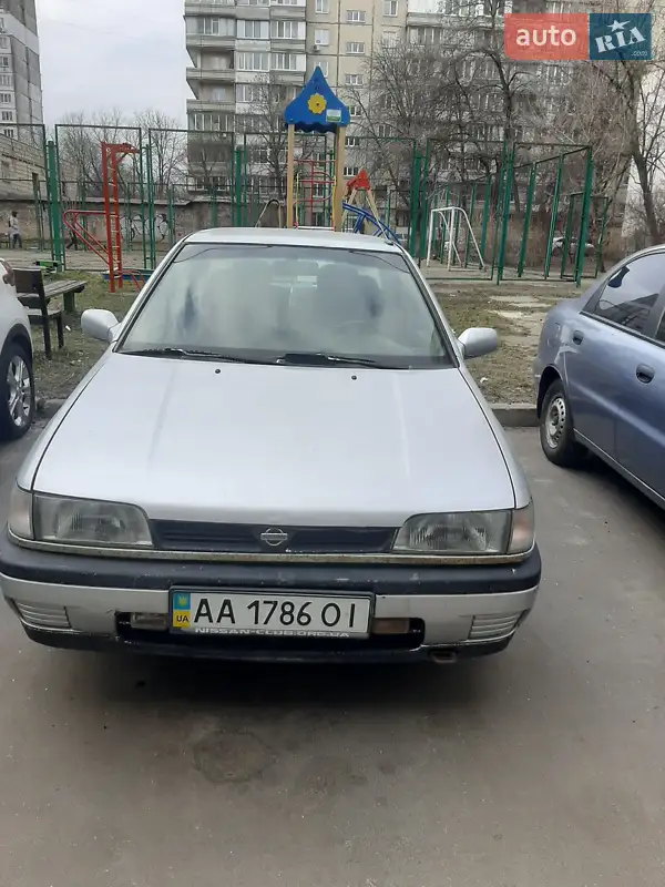 Nissan Sunny 1995