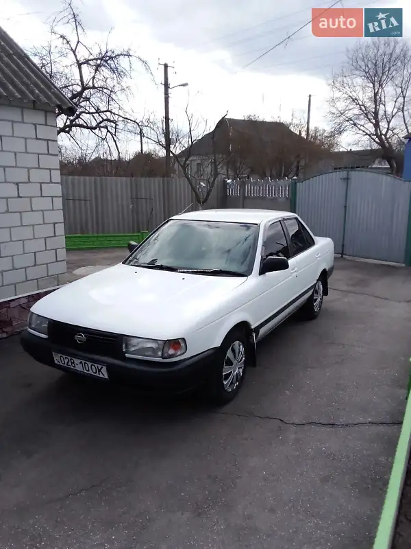 Nissan Sunny 1992