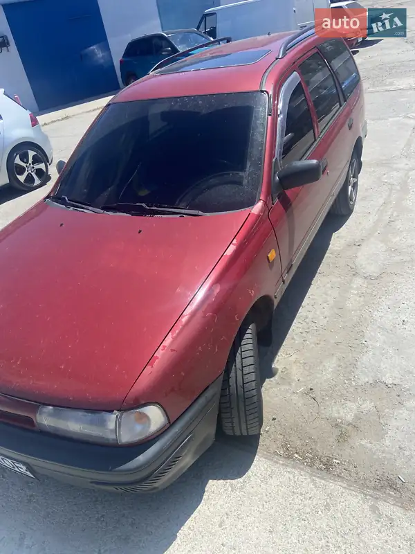 Nissan Sunny