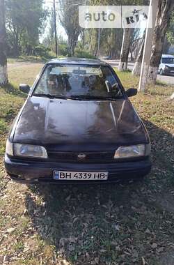 Седан Nissan Sunny 1991 в Одесі