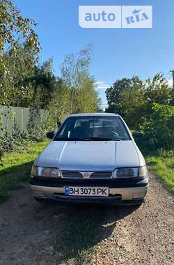 Седан Nissan Sunny 1994 в Одесі