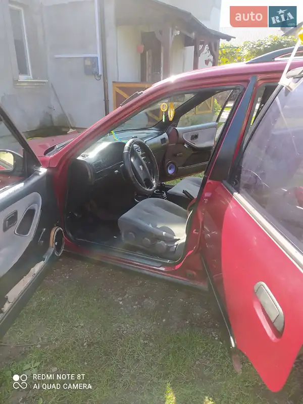 Nissan Sunny 1994