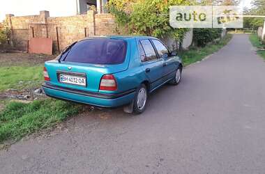 Седан Nissan Sunny 1994 в Одесі