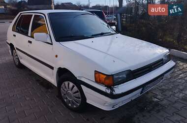 Хэтчбек Nissan Sunny 1989 в Одессе