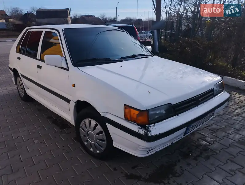 Nissan Sunny 1989