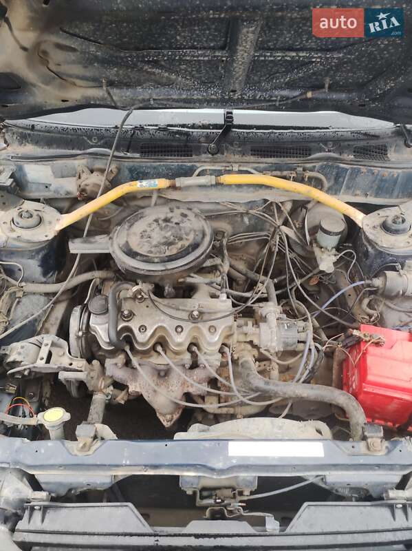 Хетчбек Nissan Sunny 1989 в Чернівцях