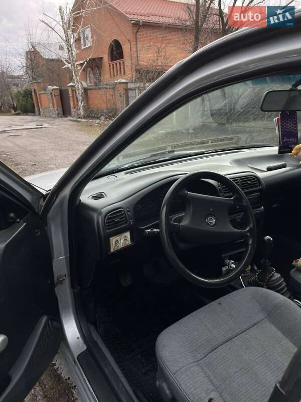 Седан Nissan Sunny 1991 в Полтаві фото 4 Седан Nissan Sunny 1991 в Полтаві