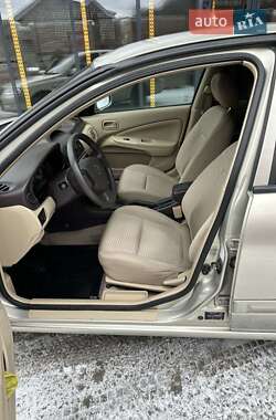 Седан Nissan Sunny 2007 в Тернополе