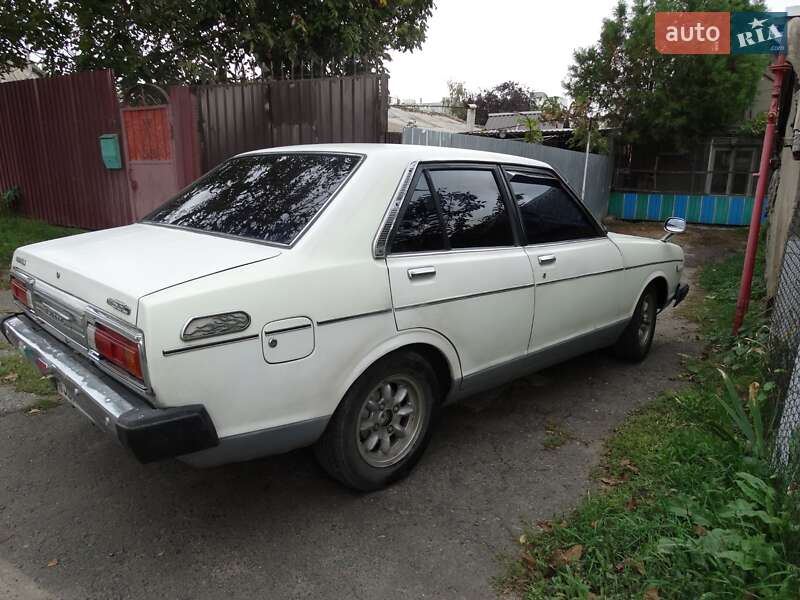 Седан Nissan Sunny 1978 в Одесі