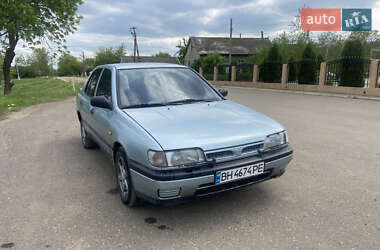 Седан Nissan Sunny 1992 в Тарутине
