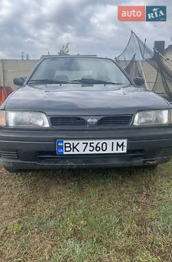 Седан Nissan Sunny 1994 в Березному
