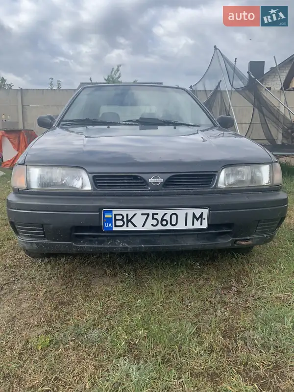 Nissan Sunny 1994