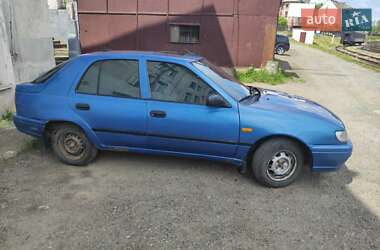 Седан Nissan Sunny 1995 в 