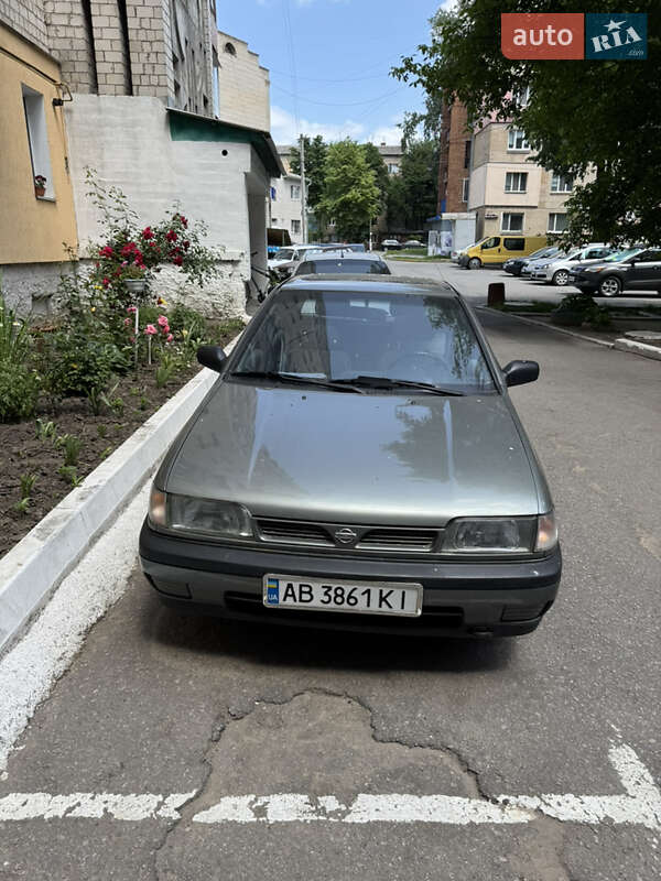 Nissan Sunny 1994