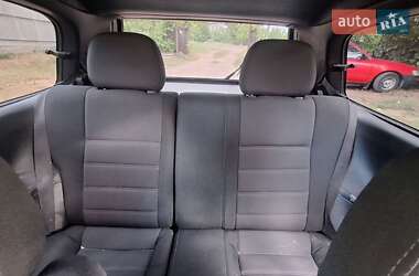 Седан Nissan Sunny 1992 в 