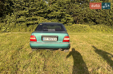 Седан Nissan Sunny 1994 в 