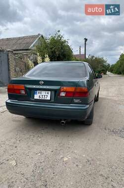 Седан Nissan Sunny 1997 в Днепре