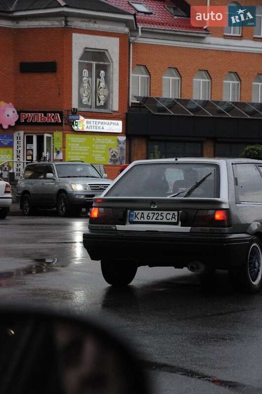 Nissan Sunny 1991