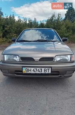 Седан Nissan Sunny 1991 в Сквире