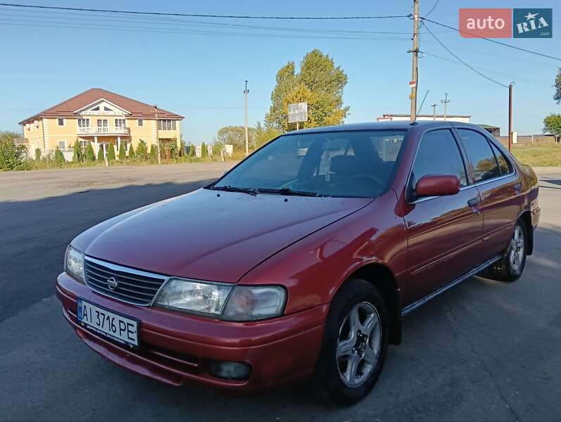 Nissan Sunny 1997