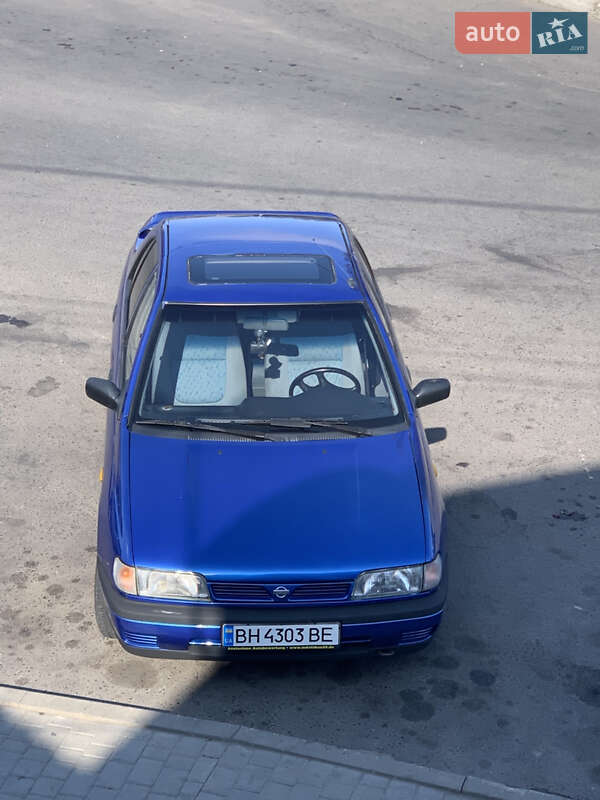 Nissan Sunny 1996 Nissan Sunny 1996