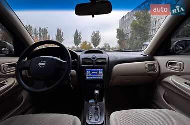 Седан Nissan Sunny 2007 в 