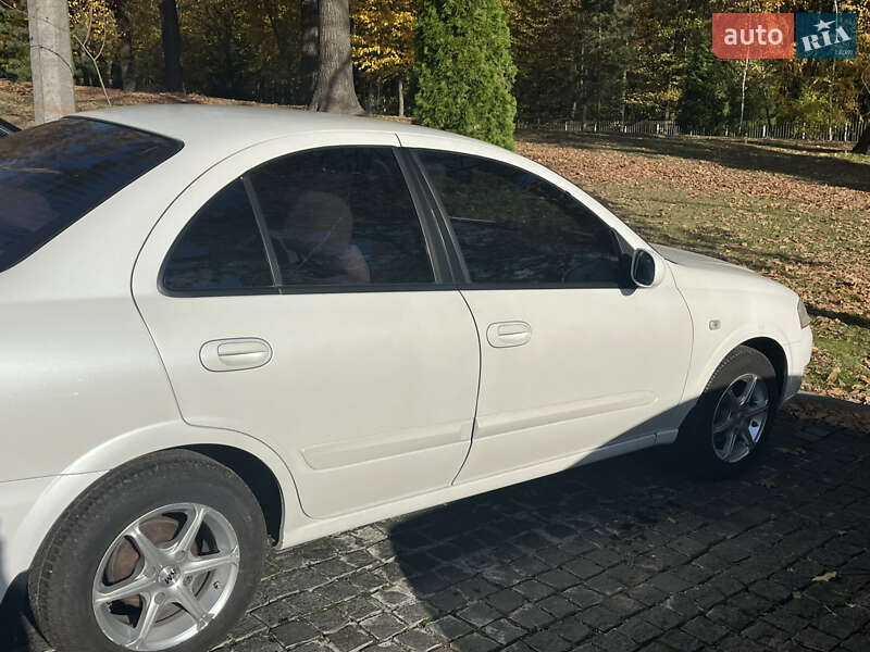 Седан Nissan Sunny 2007 в Киеве фото 12 Седан Nissan Sunny 2007 в Киеве